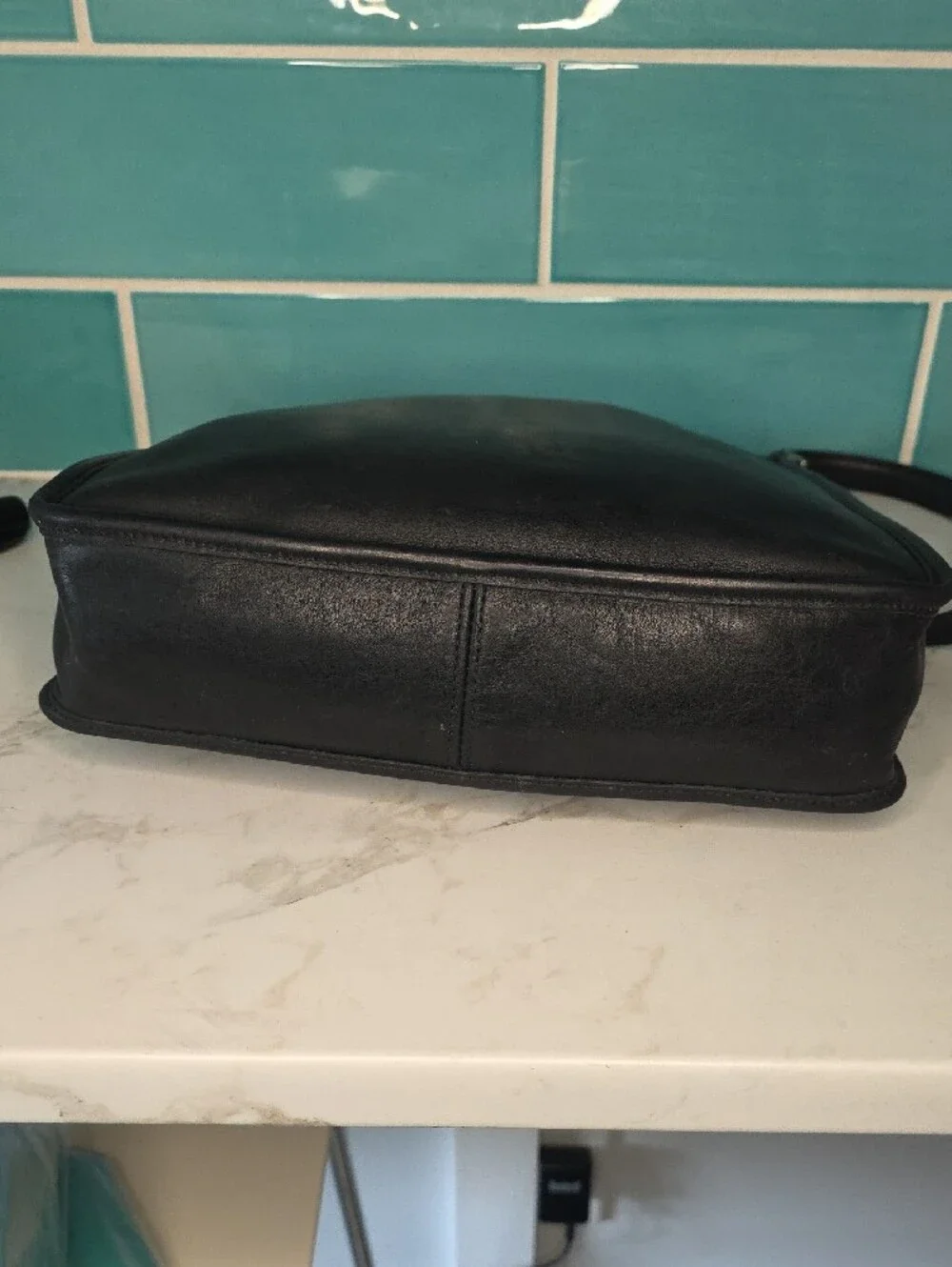 Vintage Y2KCOACH Andrea Slim Bucket Bag Black Leather
